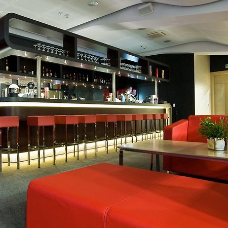 Hotel Poznanski A2 Luboń エクステリア 写真